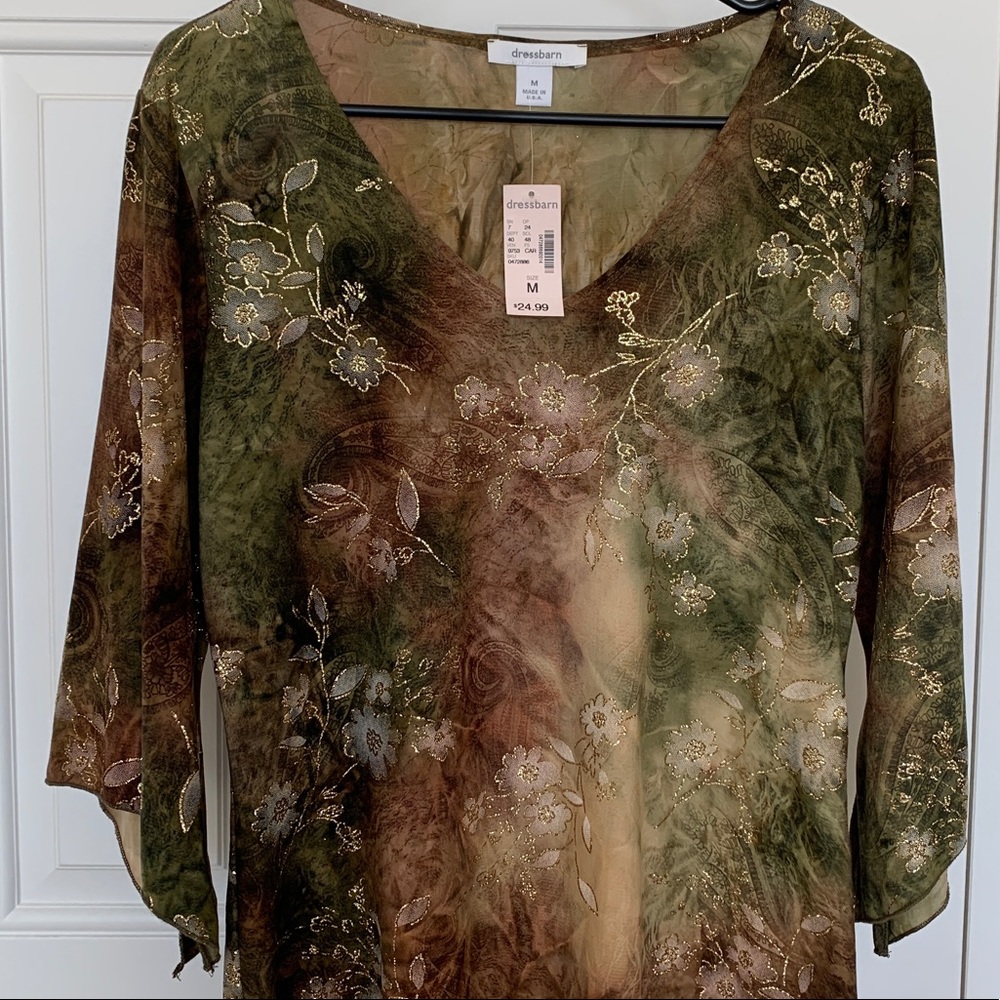 NWT! Glittery 3/4 Sleeve Top
